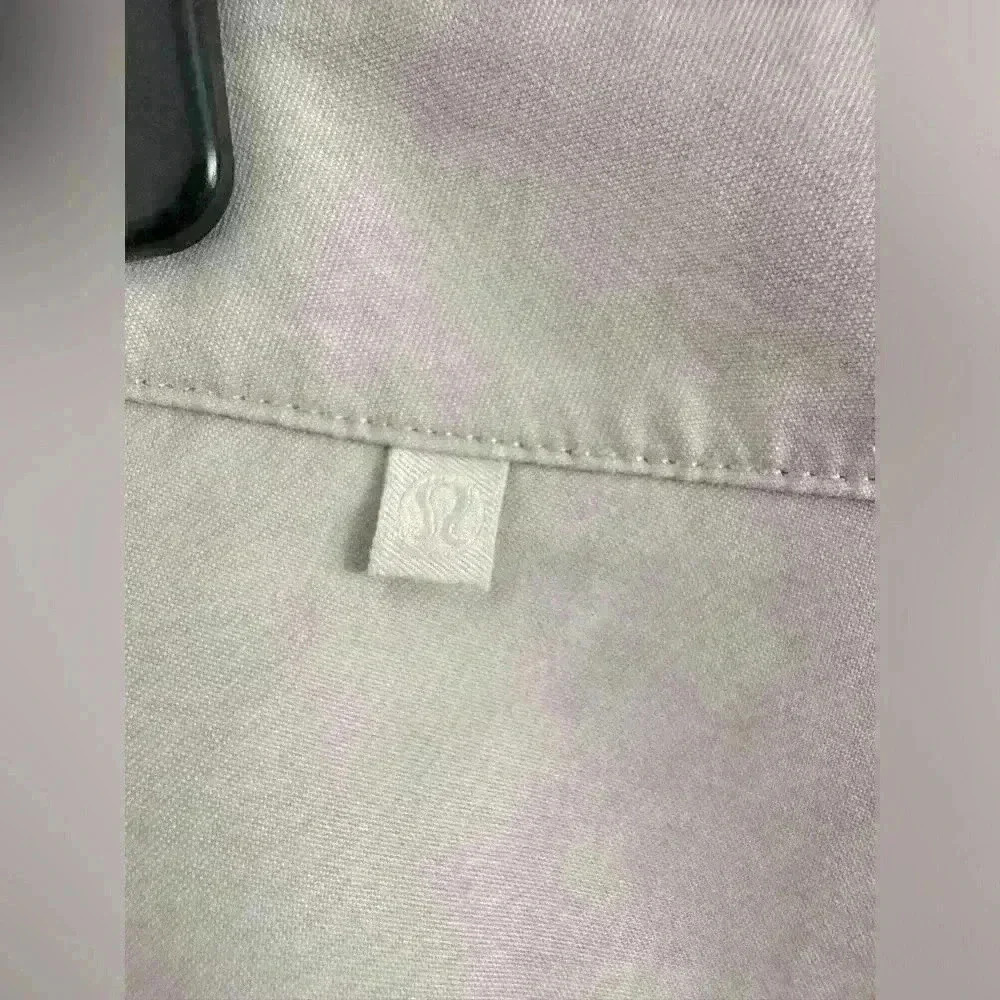 Lululemon This Instant Short Size 4 - Picture 8 of 11